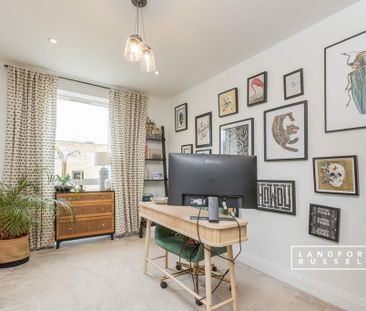 2 bedroom flat to rent - Photo 2