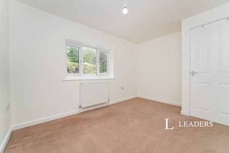 3 bedroom house to rent Frithwood Park, Brownshill, Stroud, Gloucestershire, GL6 - Photo 3