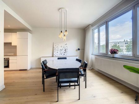 Prachtig appartement met 2 slaapkamers, dressing en terras in de Tentoonstellingswijk - Photo 5