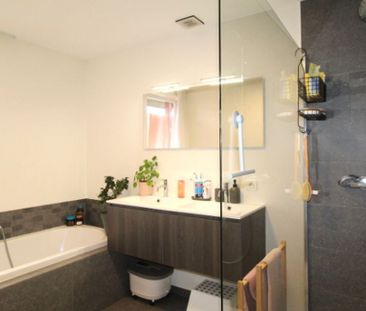 Woning te huur in Roeselare voor € 975 met 3 slaapkamers - Photo 6