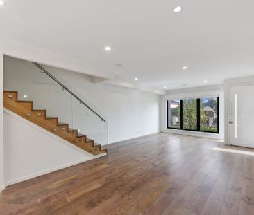 40B Eglinton Street, Kew - Photo 2