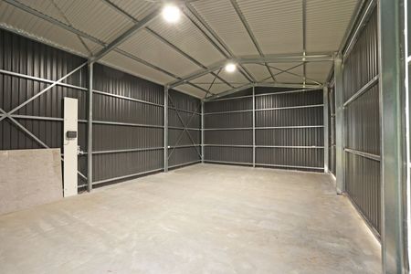 Brand New Family Home - Photo 4