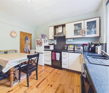 3 bedroom terraced house to rent - Photo 1