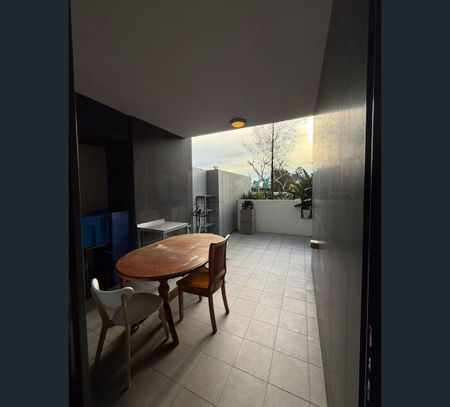 102/51 Hill Road, Wentworth Point, NSW 2127 - Photo 2