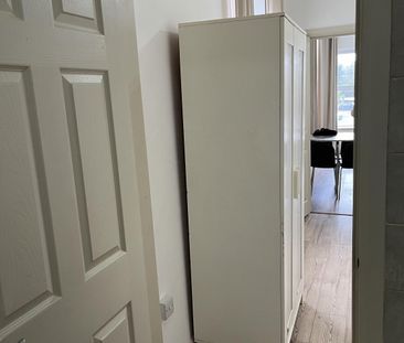 1 bed Apartment in 2 Long Meadow Passage , Hyde, SK14 2AL - Photo 2