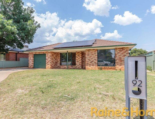 92 Sheraton Road, Dubbo, NSW 2830 - Photo 1