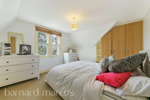 Raleigh Gardens, . - Photo 1