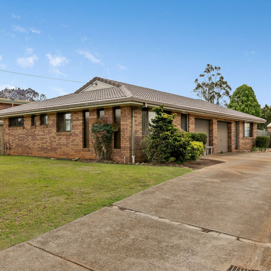 1/65 Wine Drive, Wilsonton - Photo 2