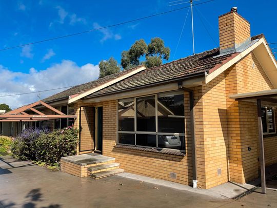 1/37-39 Clarke Street, Newtown - Photo 1
