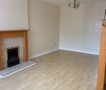2 bedroom semi-detached house to rent - Photo 6