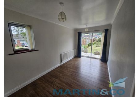 2 bedroom detached bungalow to rent - Photo 2