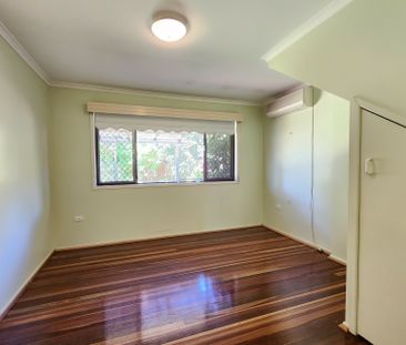4 Henry Street, Mount Lofty - Photo 1