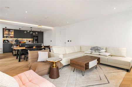 3 bedroom apartment to rent - Photo 3