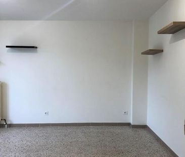 Location Appartement 2 pièces 43m² BOURG LES VALENCE 26500 - Photo 6