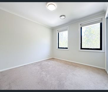 Modern Family Home in Jordan Springs East | 4 Bedrooms + Study + Do... - Photo 2