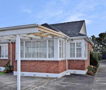 11A Fruitvale Rd, New Lynn - $590PW - Photo 4