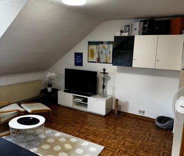 2 Zimmer Dachgeschosswohnung in Köln Mülheim zu vermieten - Photo 2