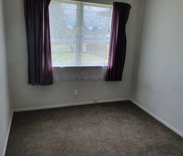 MANUREWA - Puriri Road - Photo 3