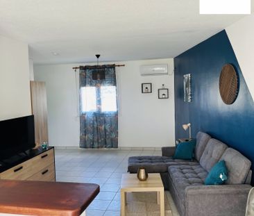 Location Appartement 1 pièce 32m² FORT DE FRANCE 97200 - Photo 3