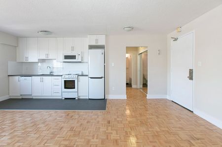 For Lease - 95 Lawton Boulevard Unit# 304, Toronto, Ontario - Photo 2