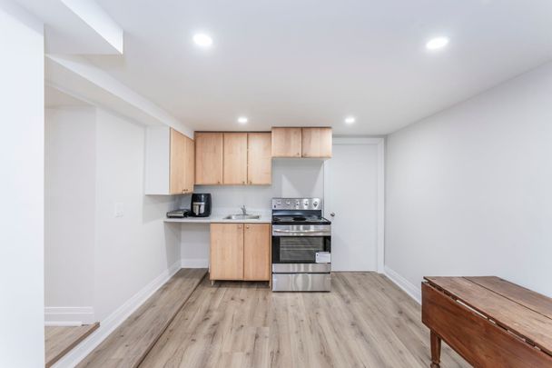 For Lease - 65 Drury Lane, Barrie, Ontario - Photo 1