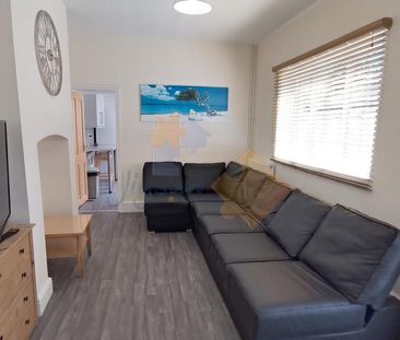 6 bedroom terraced house to rent - Photo 5