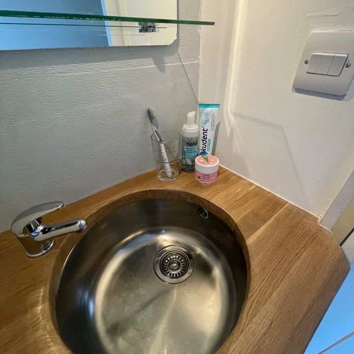 1 Bed House Boat, Rope Street, SE16 - Photo 1