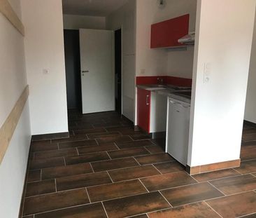 Location Appartement 1 pièce 27m² ALBI 81000 - Photo 3