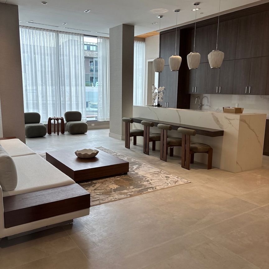 For Lease - 333 Sunseeker Avenue Unit# 262, Innisfil, Ontario - Photo 1