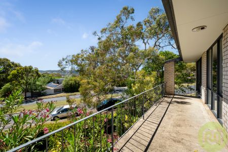 Updated two-bedroom unit in convenient Pearce - Photo 4