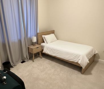 For Lease - 2971 Seagrass Street, Pickering, Ontario - Photo 3