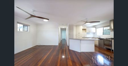 Spacious Family Living with Excellent Outdoor Extras - Photo 3