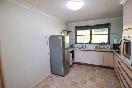 DUAL LIVING OPPORTUNITY - Photo 5