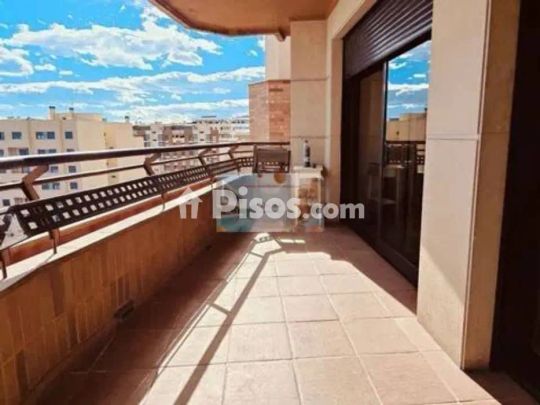 Piso en alquiler en Este - Photo 1