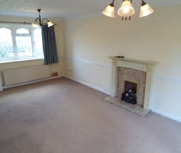 Castle Way, Ashby-de-la-Zouch, LE65 - Photo 1