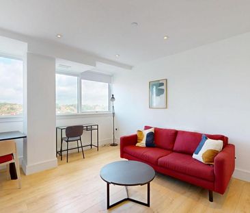 Studio to rent - Photo 1