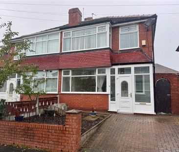 3 bedroom semi-detached house to rent - Photo 1