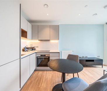 Studio to rent - Photo 2