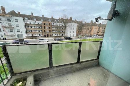 1 Bedroom, 1 bath, 1 reception Apartment - Photo 5