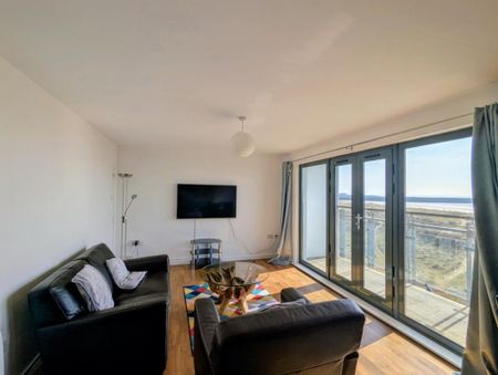 2 bedroom flat to rent - Photo 3