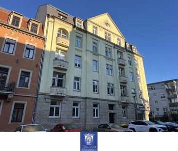 Charmante 4-Zimmer-Wohnung im Hochparterre eines denkmalgeschützten... - Foto 1