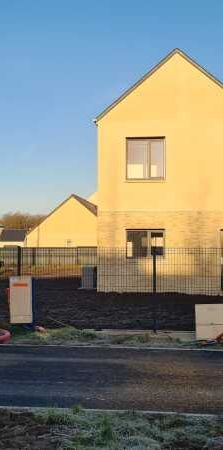 Location Maison 115m² ARDON 45160 - Photo 1