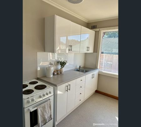 5/39 Pedder Street, South Launceston, Tas 7249 - Photo 2
