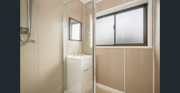 Charming Norlane Gem Set In A Quiet Court & Close To Everything! - Photo 1