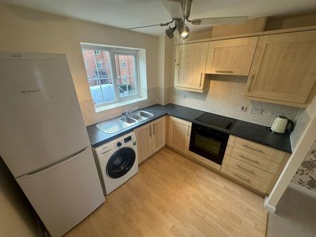 2 bedroom apartment to rent - Photo 4