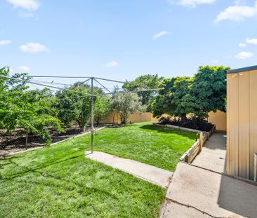 48 De Graaff St, Holder ACT 2611 - House For Rent | Domain - Photo 1