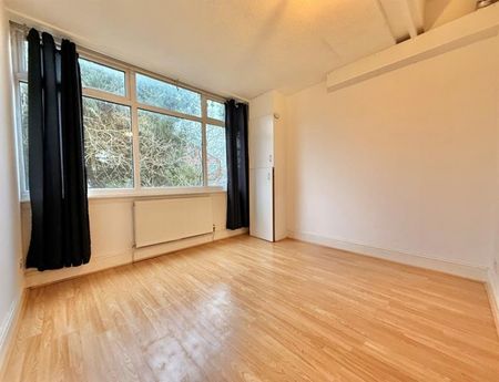 1 Bedroom Apartment To Let - Photo 2