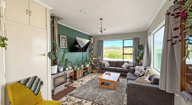 OAMARU - 3 BEDROOM HOME - Photo 1