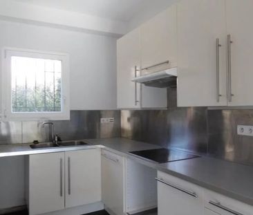 Location Maison 4 pièces 108m² AIX EN PROVENCE 90ème - Photo 2