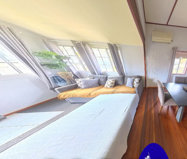 Cottage with Timeless Appeal - Photo 2